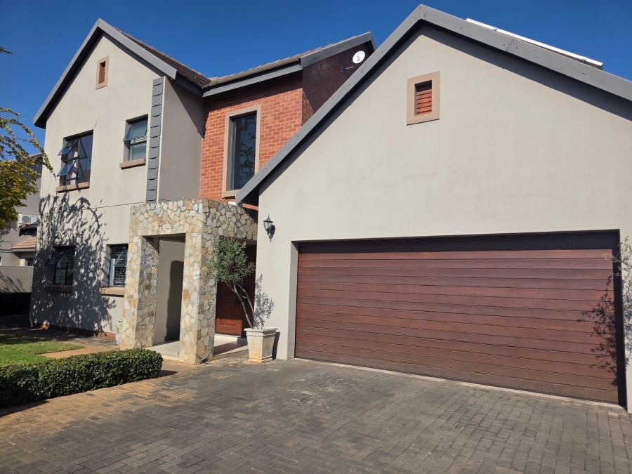 3 Bedroom Property for Sale in Melodie North West